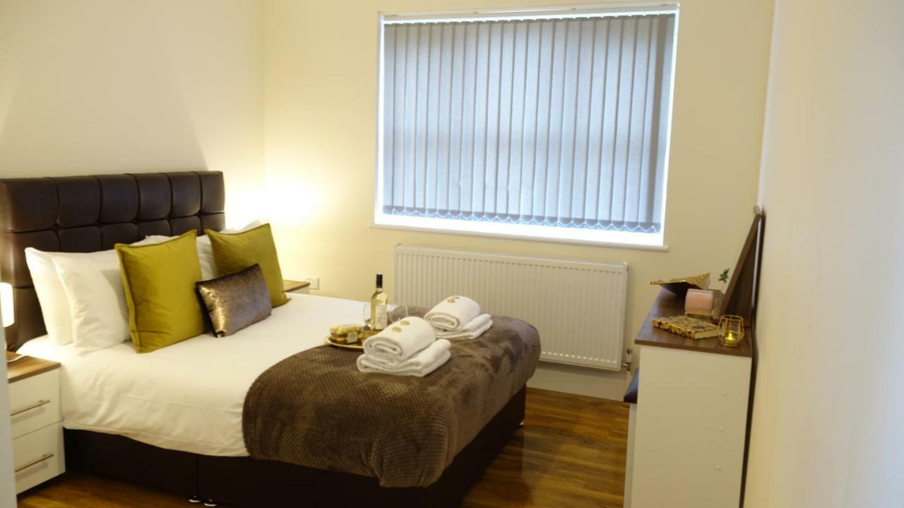 Luxury 2 Bed 2 Bath - Free Parking - 5Min To Airport - Sleeps 6 Apartment Ashford  ภายนอก รูปภาพ